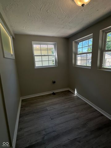 342 N Gladstone Avenue, Indianapolis, IN 46201