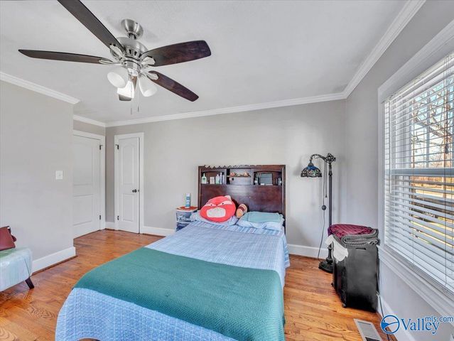 1812 E Willow Street, Scottsboro, AL 35768