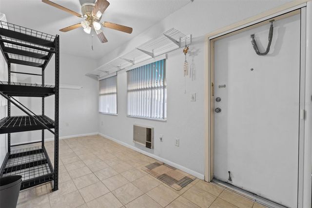 1950 59TH AVENUE N 114, St Petersburg, FL 33714