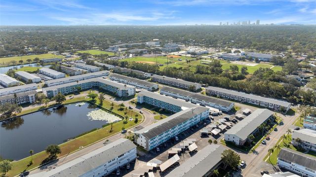 1950 59TH AVENUE N 114, St Petersburg, FL 33714