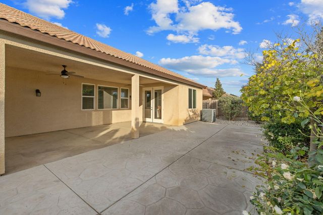 6737 W Wren Avenue, Visalia, CA 93291