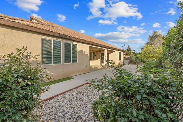 6737 W Wren Avenue, Visalia, CA 93291