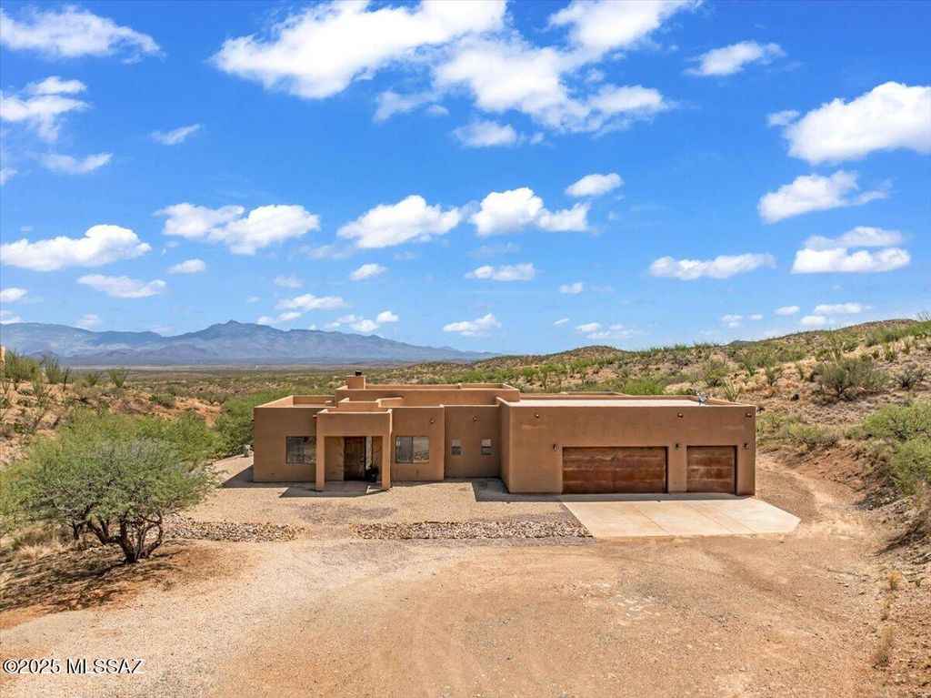 17835 S Copper Cut Place, Vail, AZ 85641