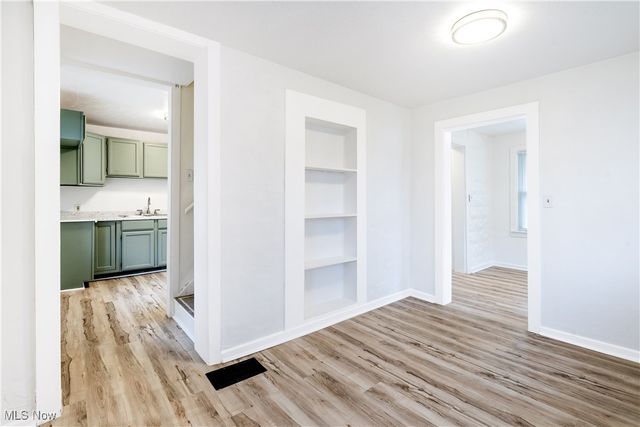 1314 Pennsylvania Avenue, Mcdonald, OH 44437