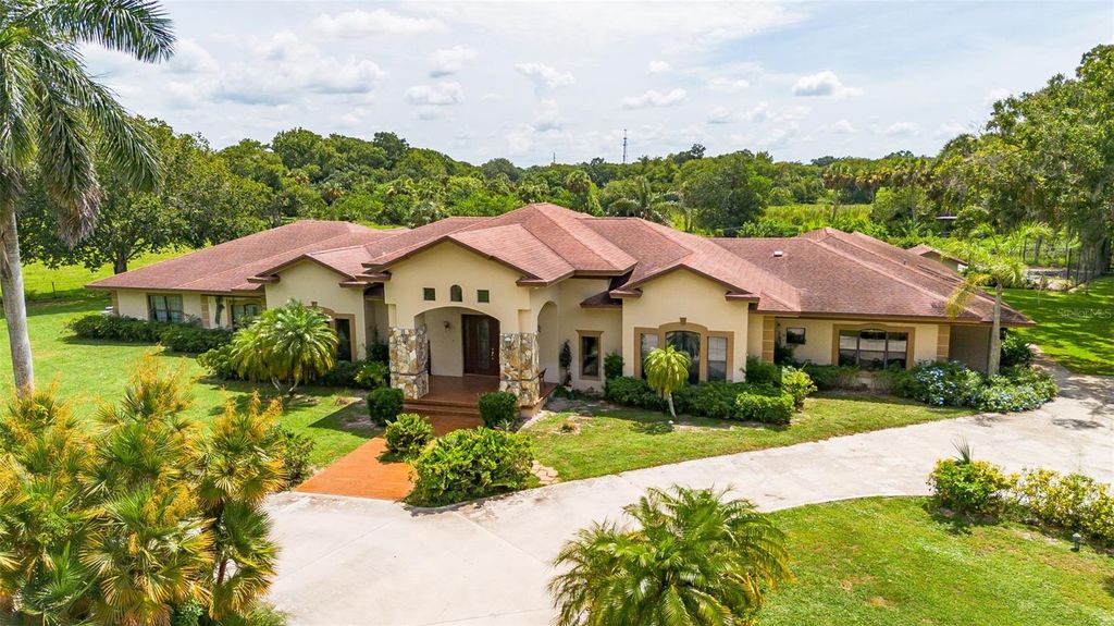 2085 SE 4TH STREET, Okeechobee, FL 34974