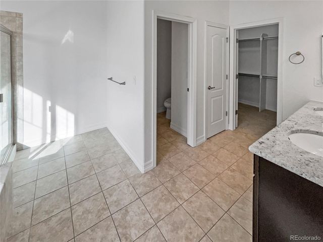 7628 S Country Club Parkway, Aurora, CO 80016