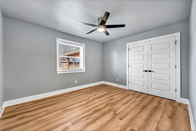 1605 SE S Street, Bentonville, AR 72712