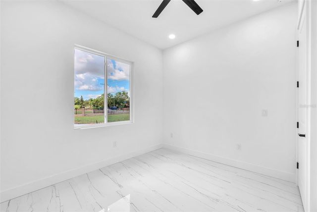 11921 FORT KING HIGHWAY, Thonotosassa, FL 33592