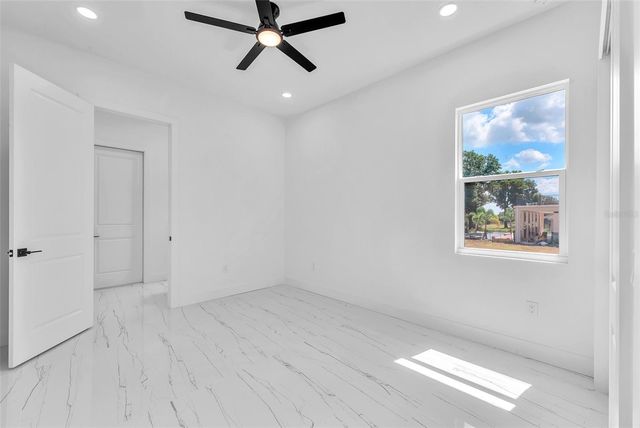 11921 FORT KING HIGHWAY, Thonotosassa, FL 33592