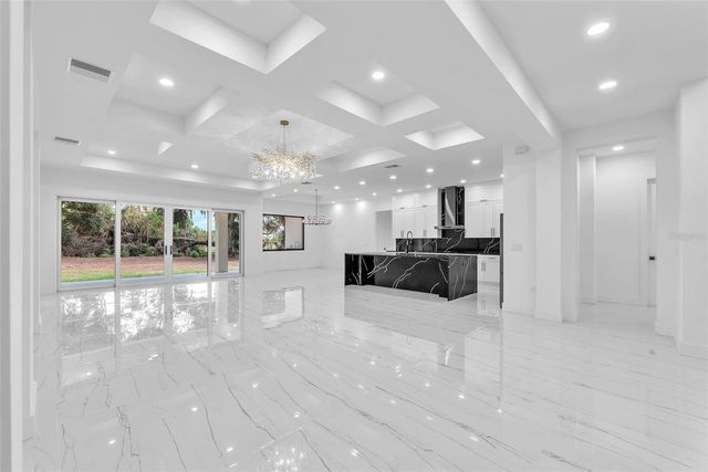 11921 FORT KING HIGHWAY, Thonotosassa, FL 33592