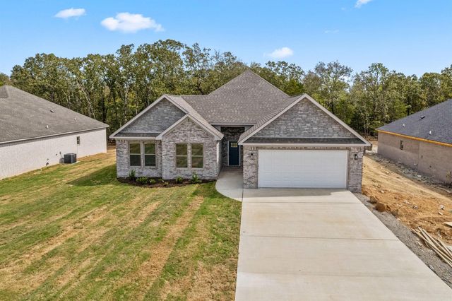 524 Madeleine Circle, Austin, AR 72007