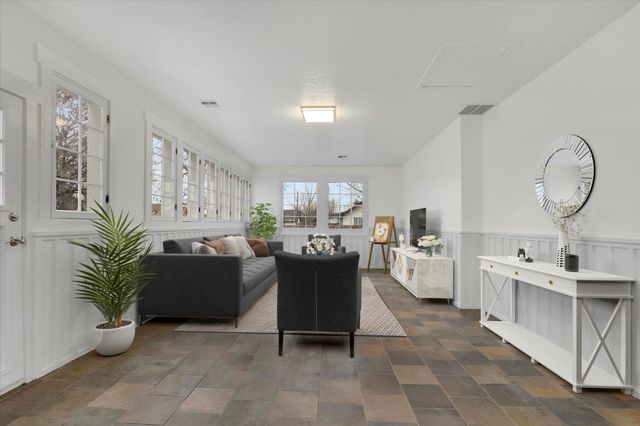 524 N Long Rd, Spokane Valley, WA 99016