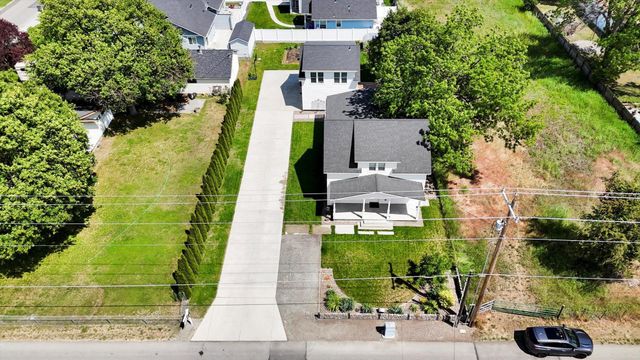 524 N Long Rd, Spokane Valley, WA 99016