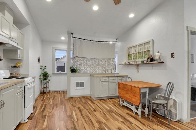 524 N Long Rd, Spokane Valley, WA 99016