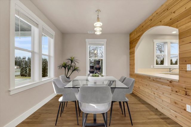 524 N Long Rd, Spokane Valley, WA 99016