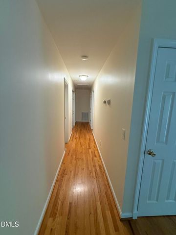 137 B Windsor Circle, Chapel Hill, NC 27516