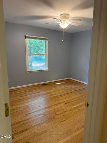 137 B Windsor Circle, Chapel Hill, NC 27516
