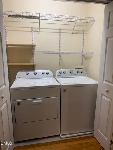 137 B Windsor Circle, Chapel Hill, NC 27516