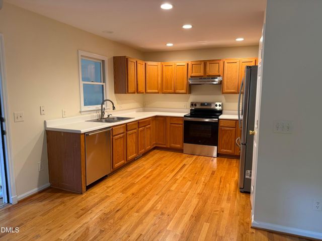 137 B Windsor Circle, Chapel Hill, NC 27516