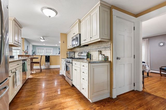 380 N Main St, Sharon, MA 02067