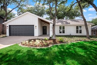 2314 Charred Wood Drive, Arlington, TX 76016