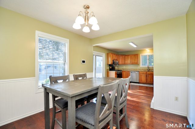 7 Bittersweet Lane 7, South Windsor, CT 06074