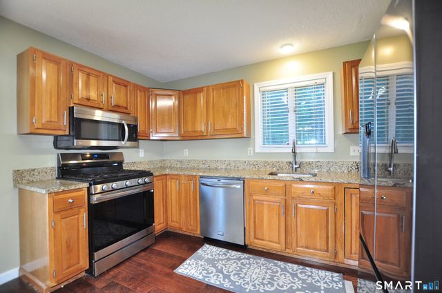 7 Bittersweet Lane 7, South Windsor, CT 06074