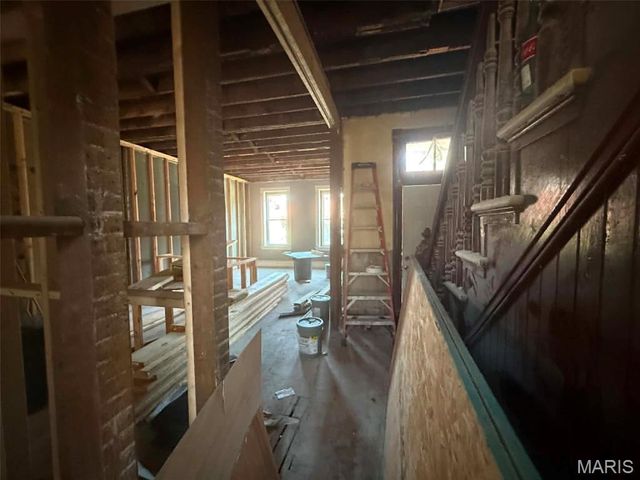 3206 Dakota Street, St Louis, MO 63111