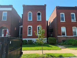 3206 Dakota Street, St Louis, MO 63111