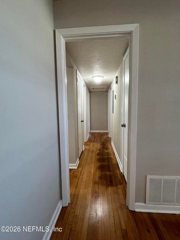 11220 SOFORENKO Drive, Jacksonville, FL 32218