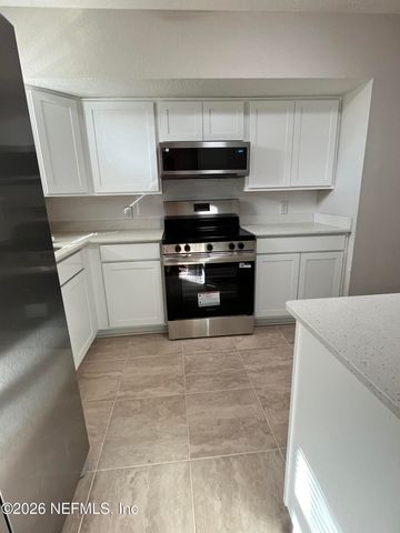 11220 SOFORENKO Drive, Jacksonville, FL 32218