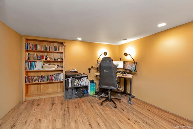 301 Cameo Drive, Massapequa, NY 11758