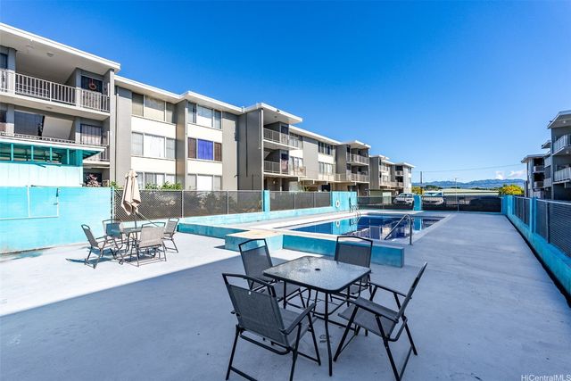 94-246 Leoku Street E306, Waipahu, HI 96797