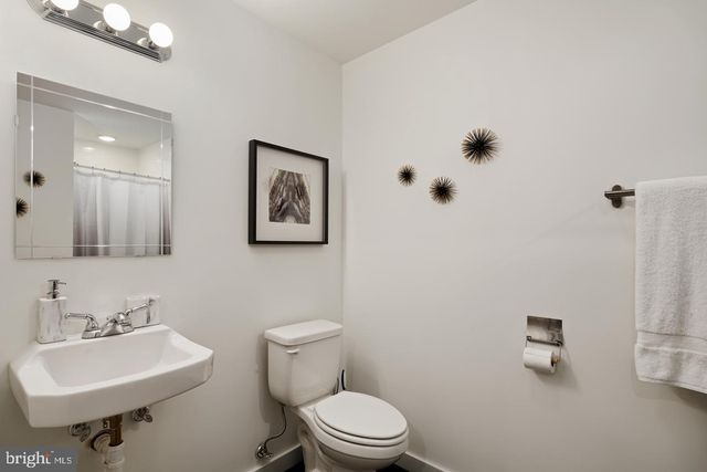 1918-20 E CUMBERLAND ST, Philadelphia, PA 19125