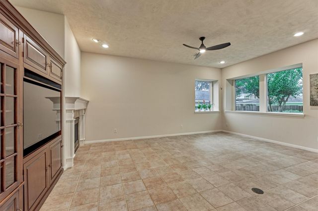 6615 Haughton Drive, Spring, TX 77389