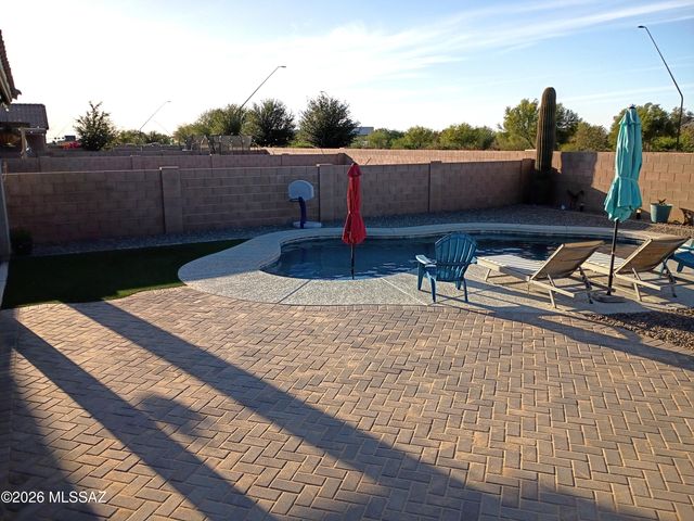 11604 Boll Bloom Drive, Marana, AZ 85653