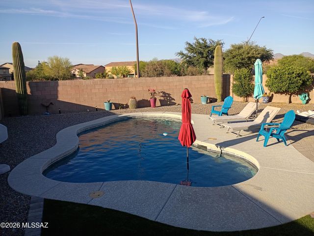 11604 Boll Bloom Drive, Marana, AZ 85653