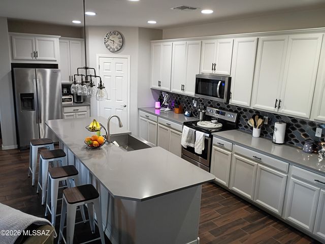 11604 Boll Bloom Drive, Marana, AZ 85653
