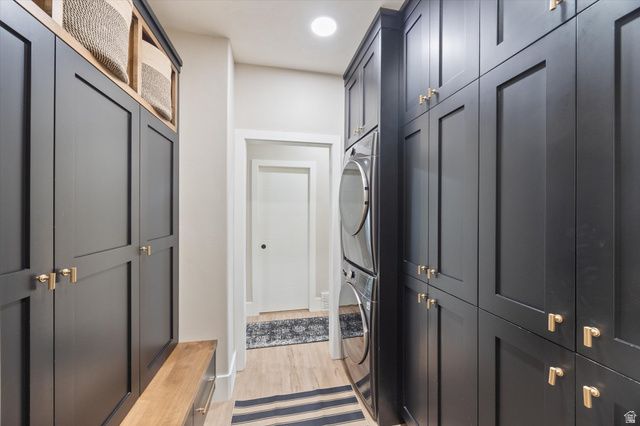 10778 S SINK HOLLOW CIR, South Jordan, UT 84095