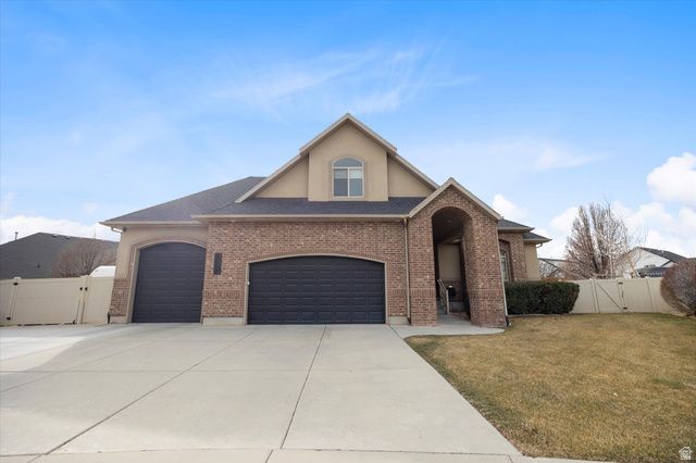 10778 S SINK HOLLOW CIR, South Jordan, UT 84095