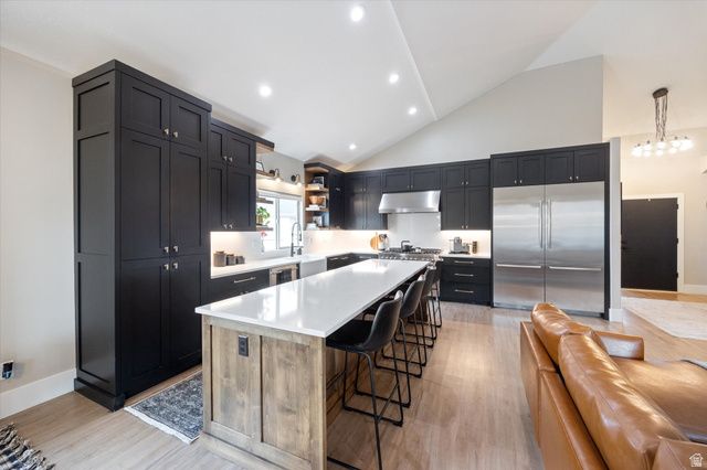 10778 S SINK HOLLOW CIR, South Jordan, UT 84095