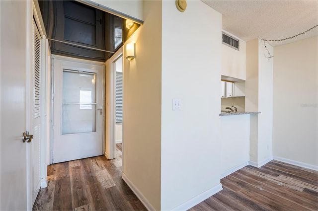 2618 COVE CAY DRIVE 702, Clearwater, FL 33760