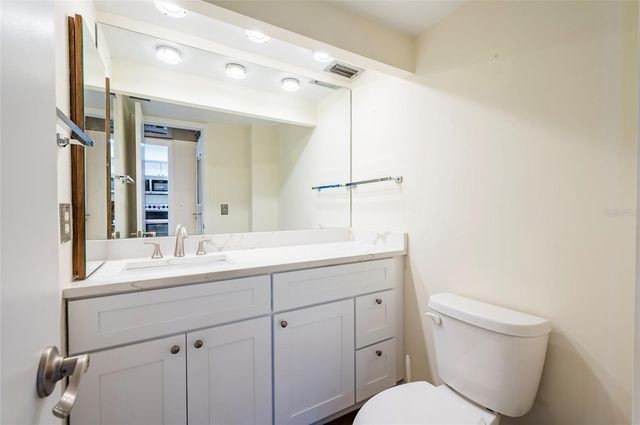 2618 COVE CAY DRIVE 702, Clearwater, FL 33760