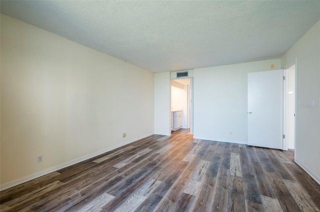 2618 COVE CAY DRIVE 702, Clearwater, FL 33760