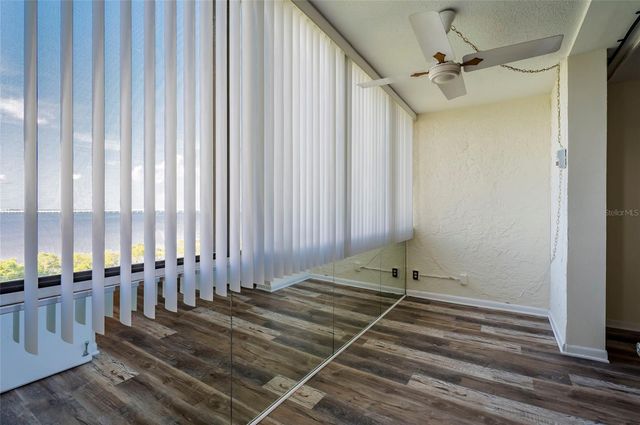 2618 COVE CAY DRIVE 702, Clearwater, FL 33760