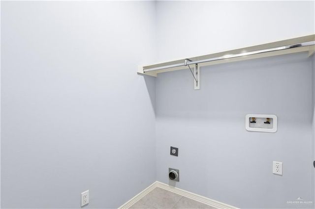 435 Serg Loop, Alamo, TX 78516