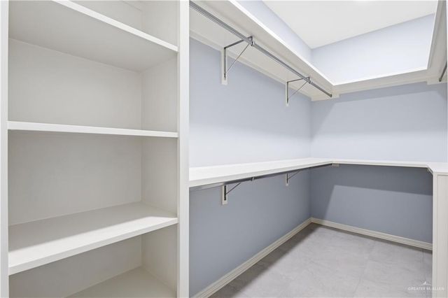 435 Serg Loop, Alamo, TX 78516