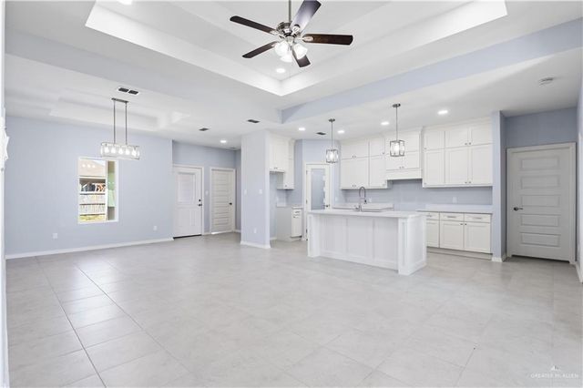 435 Serg Loop, Alamo, TX 78516