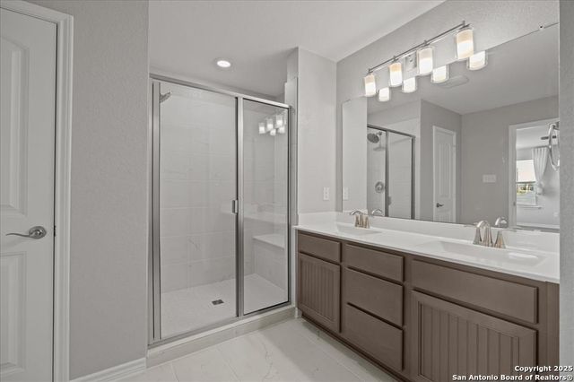 8022 Kingfisher, San Antonio, TX 78253