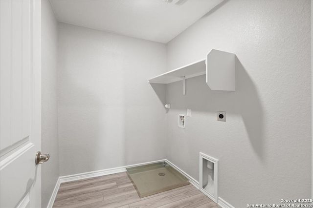 8022 Kingfisher, San Antonio, TX 78253